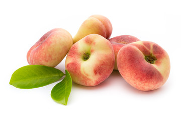 Fototapeta na wymiar Peach. Fruit with isolated on white background.