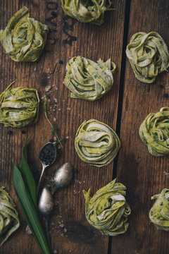 Homemade pasta with wild garlic