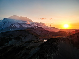 Naklejka premium Mt. Rainier Drone