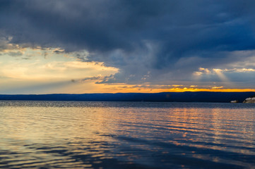 Fototapeta na wymiar Sunset Over Lake Yellowstone