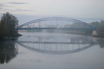 (Star-)Bridge in the morning fog. 