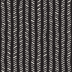 Hand drawn seamless pattern. Abstract geometric tiling background in black and white. Vector stylish doodle line lattice