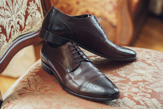 Classy man's brown leather shoes
