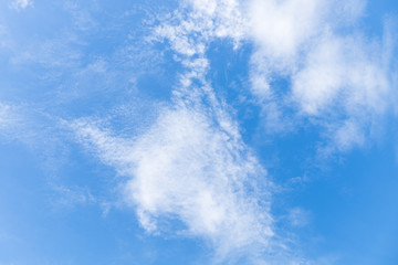 Obraz premium Blue sky with cloud background