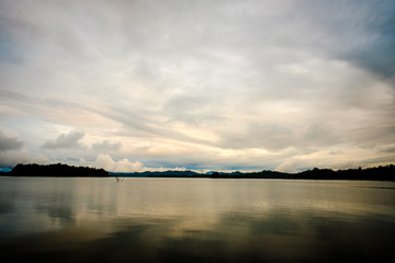 Obraz premium before raining blue sky river lake mountain wildlife kanchanaburi thailand