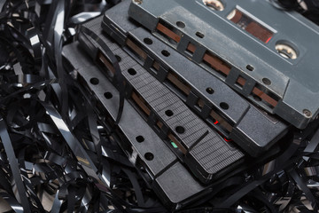 pull-out tape