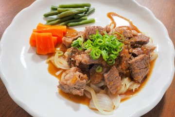 サイコロステーキ