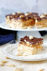 No bake peanut cake with chocolate
