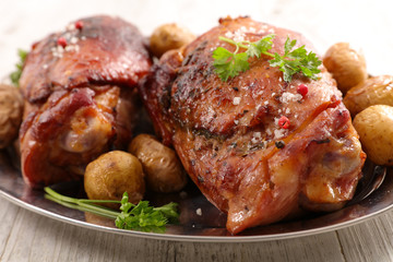 baked ham with potatoes