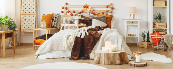 Autumn style in bedroom
