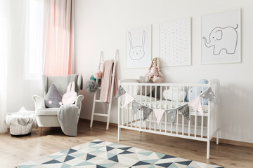 White baby's room with pictures © Photographee.eu