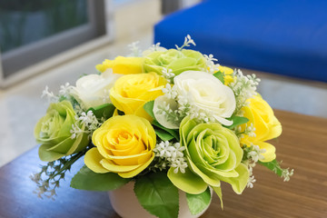 バラの花束、ウェディング、ブーケ、白、グリーン、イエロー