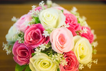 バラの花束、ウェディング、ブーケ、白、ピンク、赤