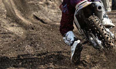 Motocross tra terra e fango, gare e campionati