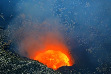 Lac de lave actif volcan heureux Nicaragua