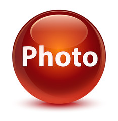 Photo glassy brown round button