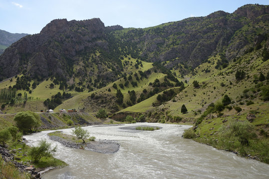 Beautiful mountain landscape near Kiz&ouml;l-Kurgan, M41 Pamir Highway Kyrgyzstan