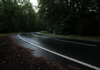 Dark Road 