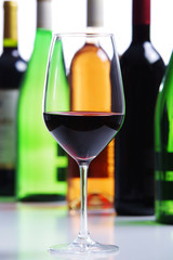 Ein Glas Rotwein