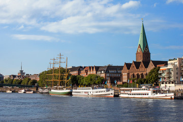 Fototapeta na wymiar Bremen Weser