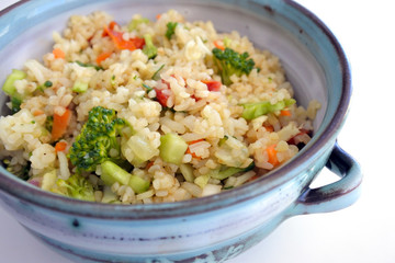 Bulgur salad served in a clay bowl