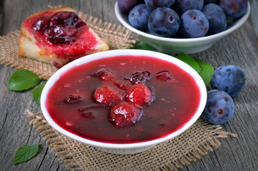 Plum jam