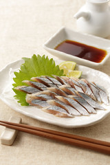 サンマの刺身　Pacific saury sashimi