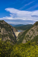 Fototapeta na wymiar image with Vidraru dam seen from a distance