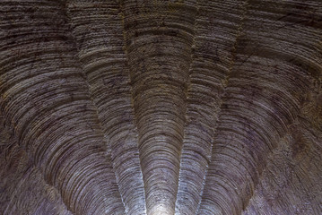 Tunnel. Under earth. Opal Mining