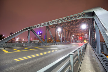 Fototapeta na wymiar Steel bridge