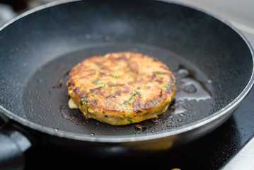 Preparing delicious hamburger patty