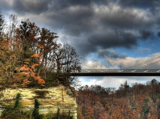 Pont de la Poya en automne, Fribourg, Suisse
