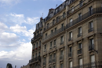 Fototapeta na wymiar パリの街並み