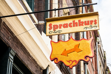 Obraz premium Schild 258 - Sprachkurs