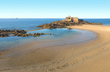Plage et Fort National à Saint-Malo