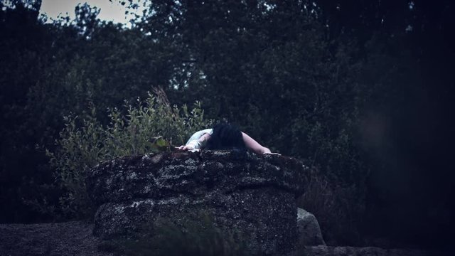 4k Horror Woman in Dirty Dress Crawling out from Well