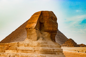 Fototapeta na wymiar The sphinx in Cairo, Egypt
