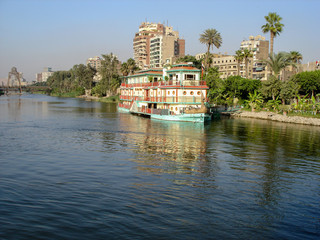 egypt and the pyramids