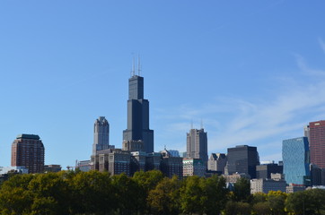Fototapeta na wymiar Chicago downtown from south side