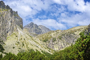 Fototapeta na wymiar Scenic landscape of huge peaks in the Tatras