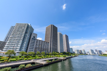 月島の高層マンション群