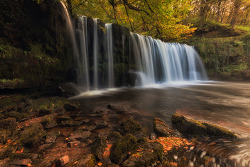 Sgwd Ddwli Uchaf waterfall, part of the waterfall country trail of falls, on the river Neath, near Pontneddfechan in South Wales, UK
