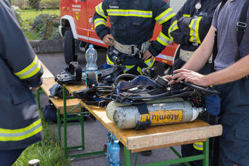 Feuerwehr, Atemschutz, Flaschen, Sauerstoff, Feuer,