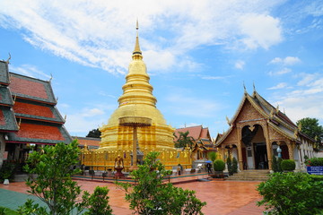 Naklejka premium Wat Phra That Hariphunchai