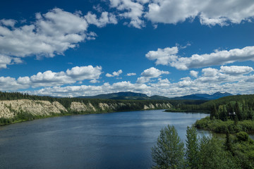 Landschaft am Alaska Highway kurz vor Whitehorse, Yukon, Kanada
