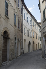 Fototapeta na wymiar Modigliana (Italy): old street
