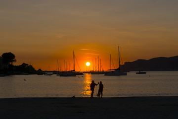 atardecer en la playa