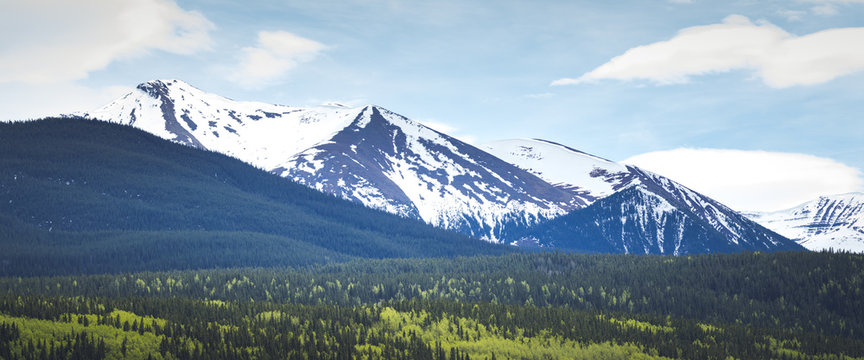 sulphur gates grande cache hike