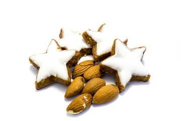 Obraz premium Zimtsterne und Mandeln