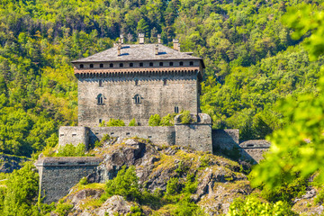 Fototapeta na wymiar Verres Castle, Aosta Valley, Northern Italy